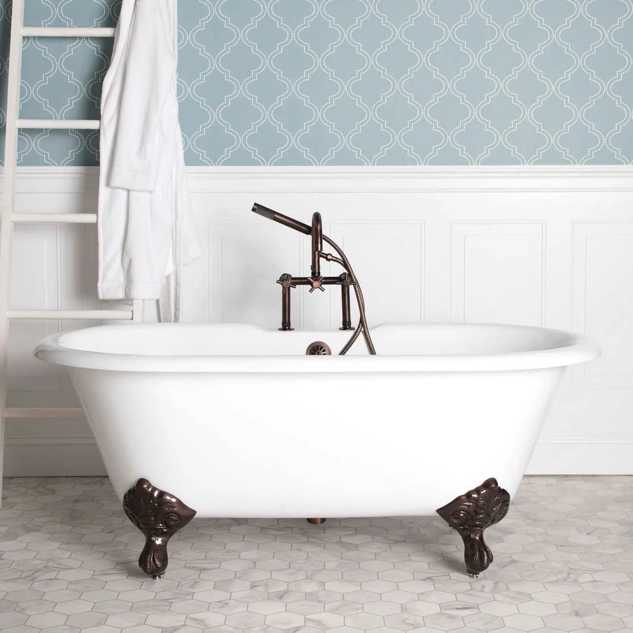 Kensington Cast Iron Double Ended Clawfoot Tub - Rim Faucet Drillings