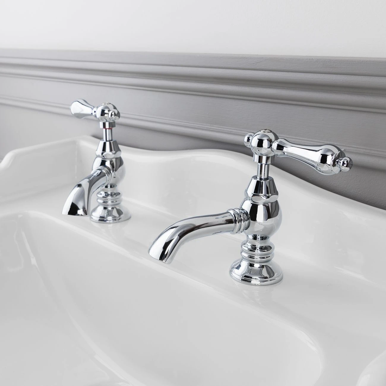 Single Basin Taps - Metal Lever Handles - Image 2