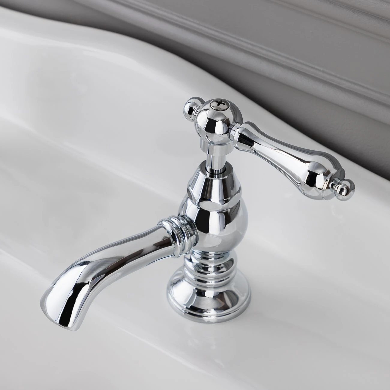 Single Basin Taps - Metal Lever Handles - Image 3