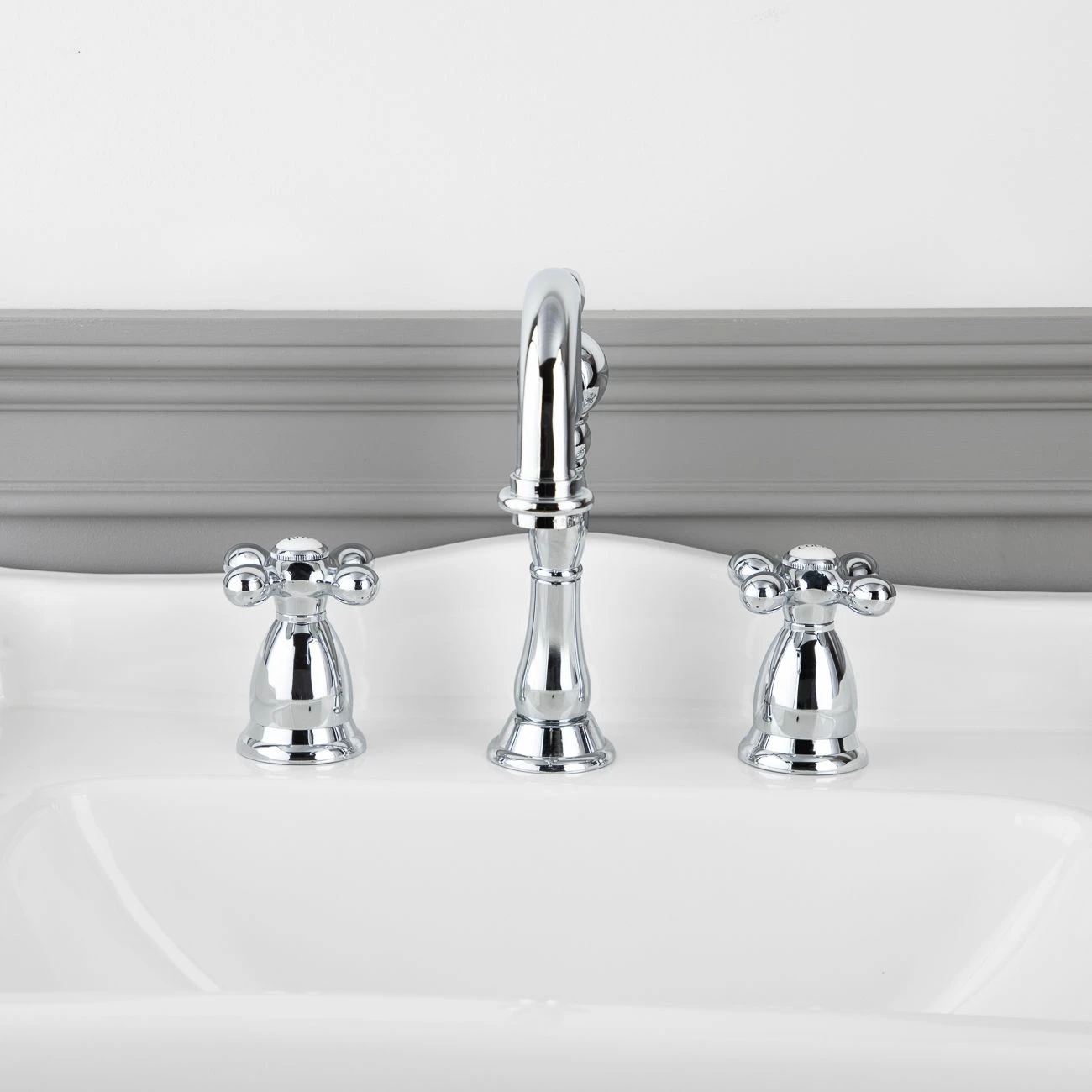 Victorian Widespread Bathroom Sink Faucet - Metal Cross Handles - Image 5