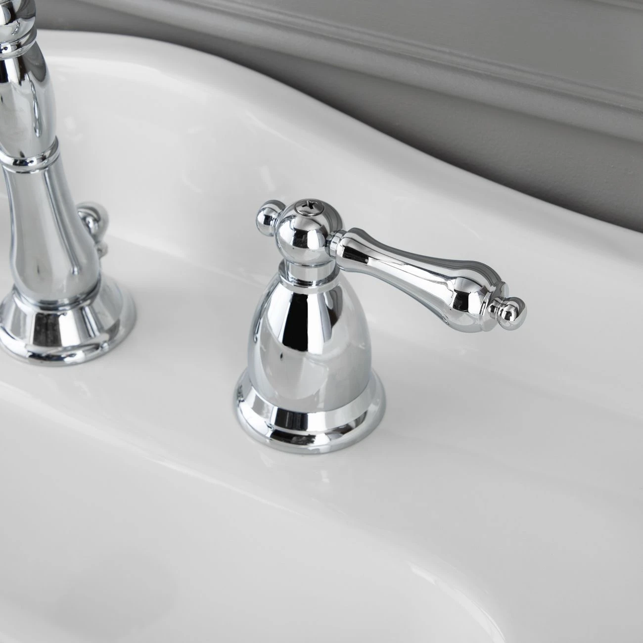 Victorian Widespread Bathroom Sink Faucet - Metal Lever Handles - Image 9