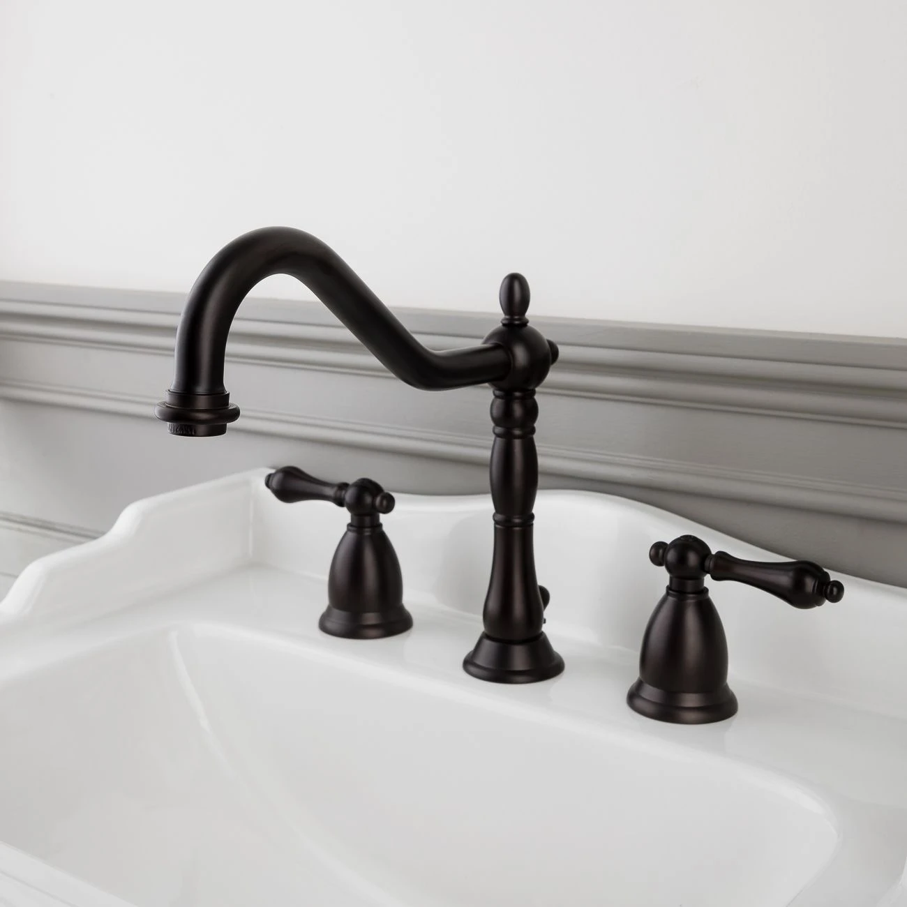 Victorian Widespread Bathroom Sink Faucet - Metal Lever Handles