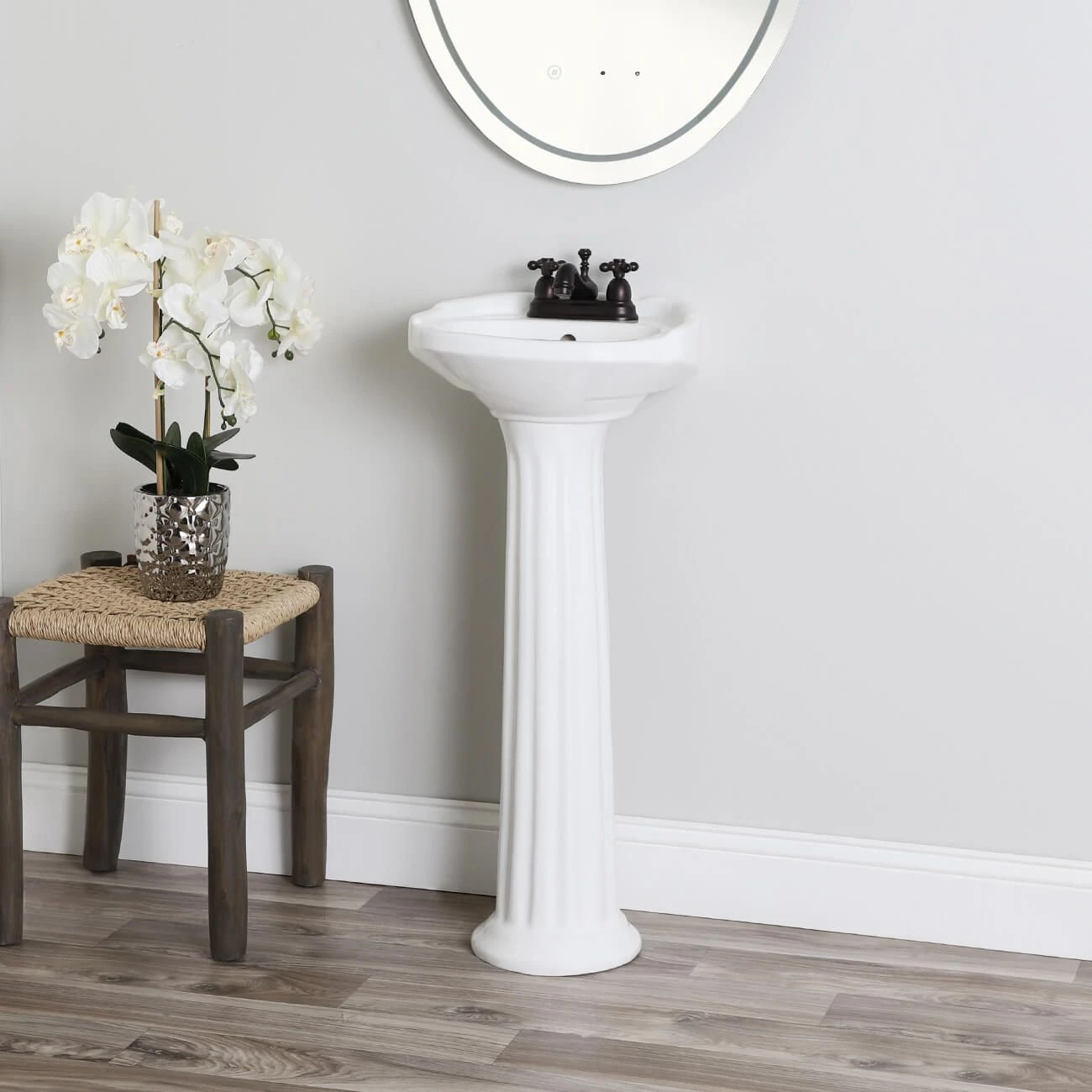 Calvo 15 Inch Pedestal Sink